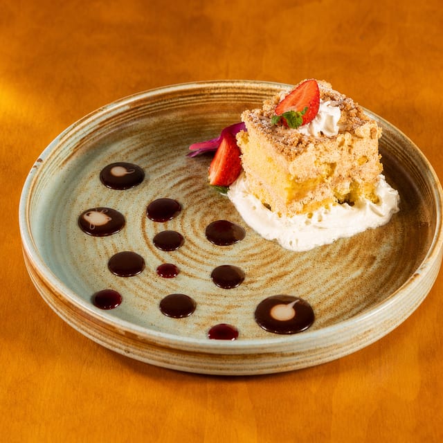 Pan De Elote.